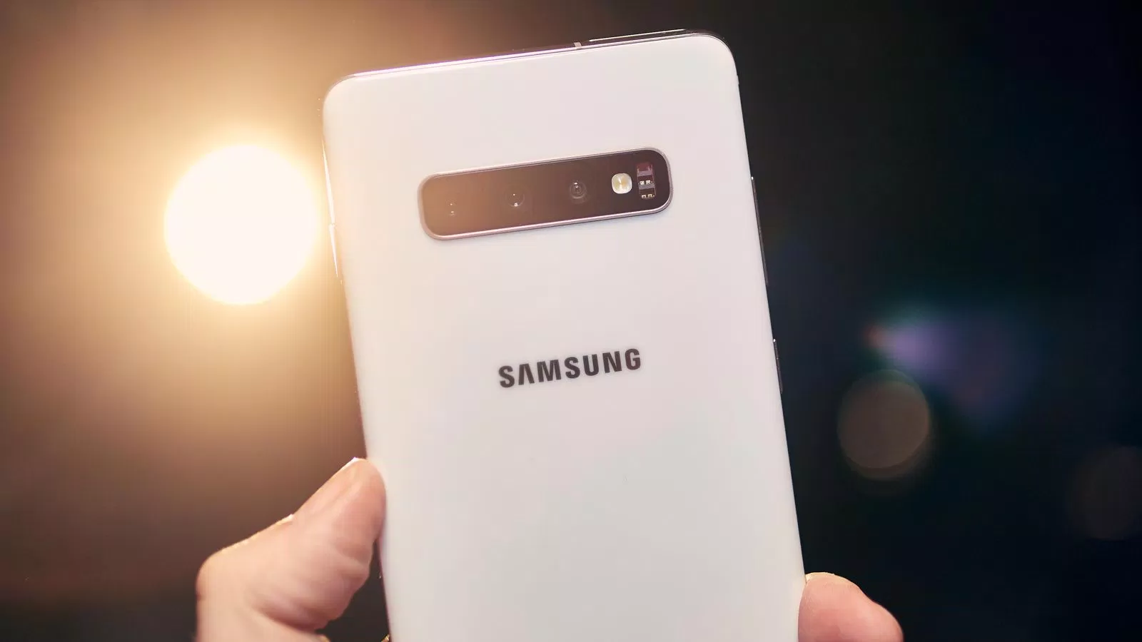 Cấu hình mạnh mẽ của Galaxy S10 Plus với Exynos 9820