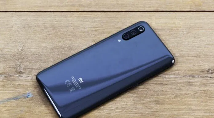 Cấu hình rất mạnh mẽ với Snapdragon 855