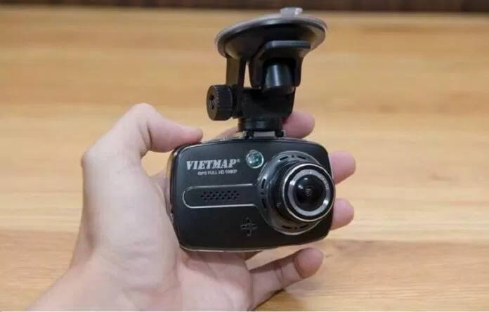 Camera Vietmap C61 với thiết kế đơn giản, dễ sử dụng