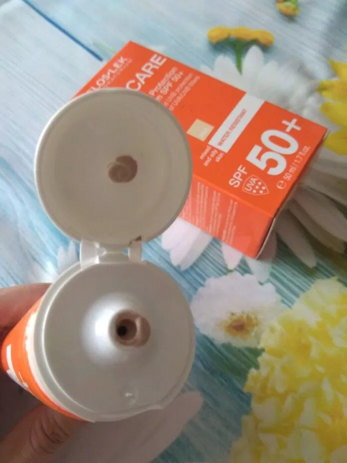 Chất kem dễ tán và nhanh chóng tiệp vào màu da. (Nguồn: BlogAnChoi)