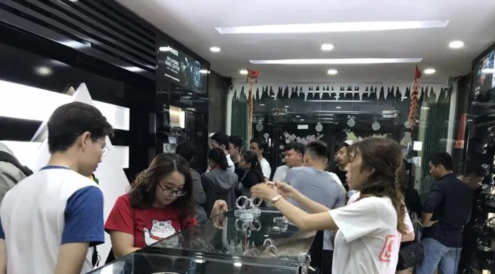 Cửa hàng đồng hồ chính hãng tại TP Hồ Chí Minh