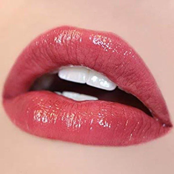 Son màu tím đậm thích hợp với các nàng công sở yêu thích sự phá cách và ấn tượng (nguồn: Internet)