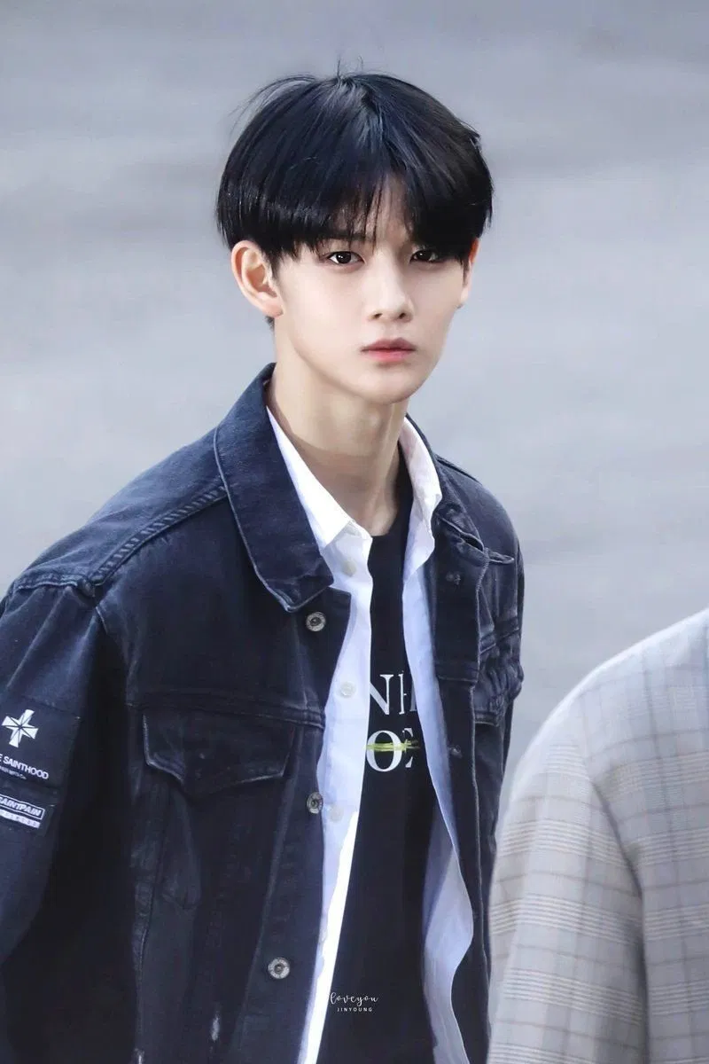 jin-young