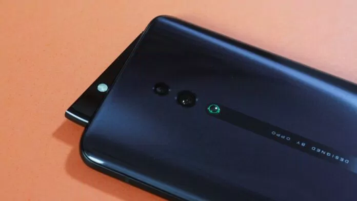 Camera ẩn dưới lớp kính Ceramic