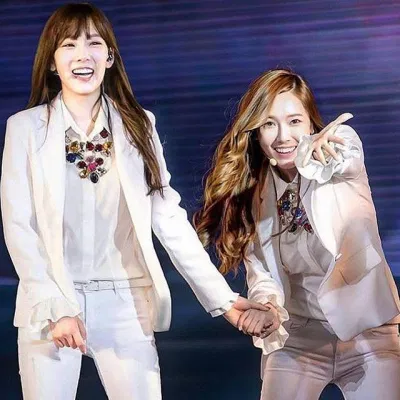 taeyeon-jessica