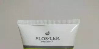 Sữa rửa mặt trị mụn Floslek Antibacterial face cleansing gel. (Nguồn: BlogAnChoi)