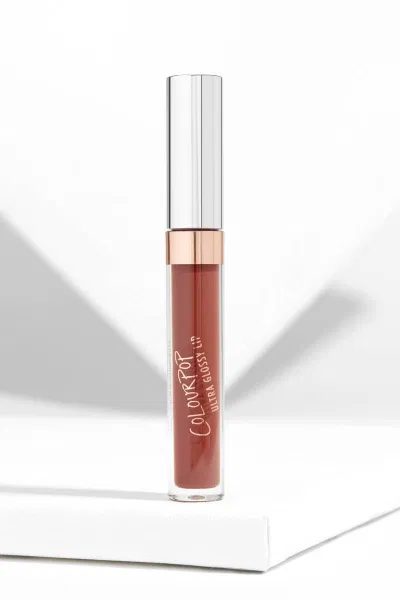 Thiết kế bên ngoài đồng nhất của các thỏi son đến từ nhà Colourpop (nguồn: Internet)