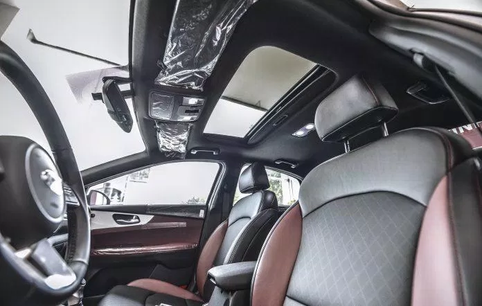 KIA Cerato 2019 Đường chỉ nổi rất đẹp