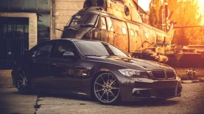 Động cơ V8 đã được áp dụng vào E90 từ những năm 2004 Động cơ V8 đã được áp dụng vào E90 từ những năm 2004