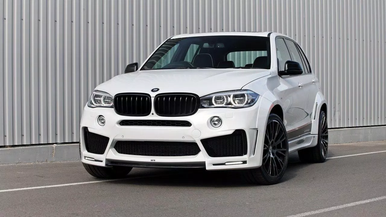 BMW X6 đã được qua bàn tay phù thủy của hãng độ Hamann.