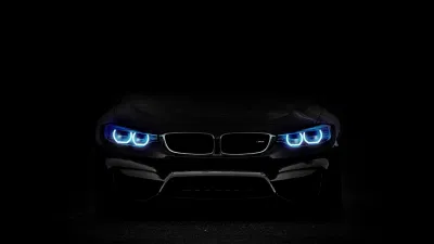 BMW là mẫu xe hướng về sự năng động, trẻ trung cho khách hàng. BMW là mẫu xe hướng về sự năng động, trẻ trung cho khách hàng.