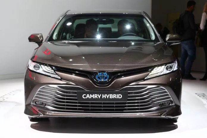 Toyota Camry thế hệ mới có động cơ Hybrid tiên tiến của các đời Camry.