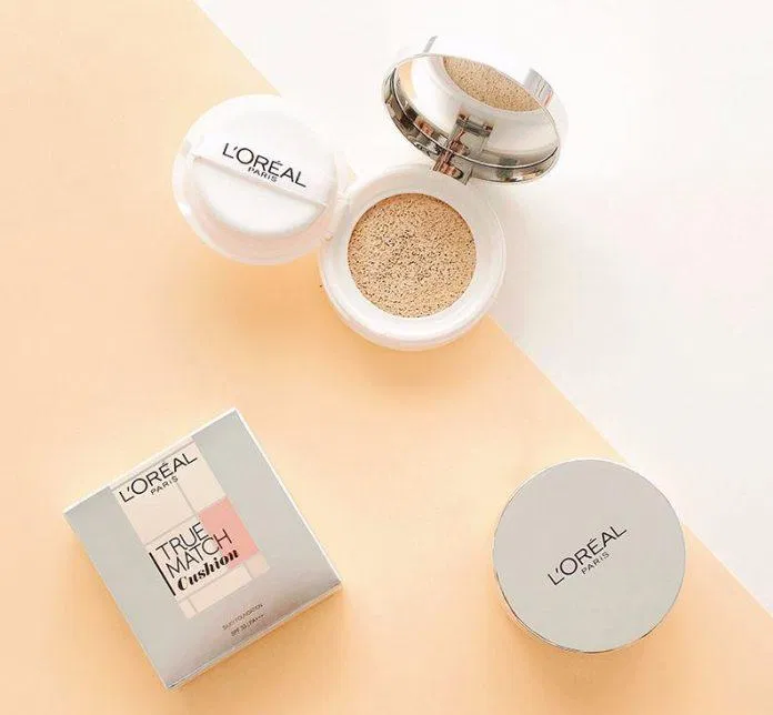 Review phấn nước LOréal Paris True Match Silky Cushion: Che phủ tối ưu các khuyết điểm chăm sóc da Che phủ các khuyết điểm công thức Ultra-Fresh làm dịu mát da cushion dưỡng ẩm da G1-Gold Ivory G3-Gold Vanilla LOréal Paris làm đẹp làm trắng da N1-Nude Ivory phấn nước phấn nước LOreal Paris True Match Silky Cushion phấn nước lâu trôi review mỹ phẩm thương hiệu LOréal Paris