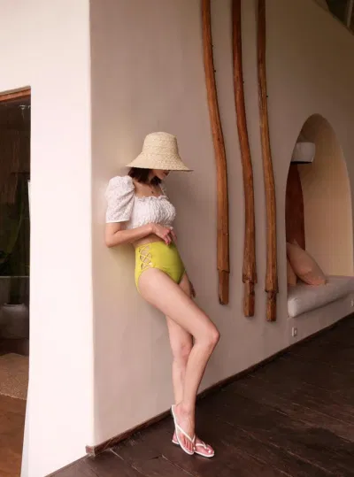 Đồ bơi dành cho nàng béo bụng