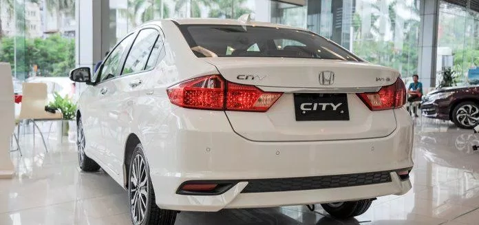 Phần đuôi xe Honda City 2019
