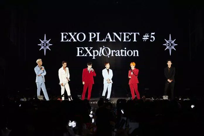 buổi biểu diễn của EXO