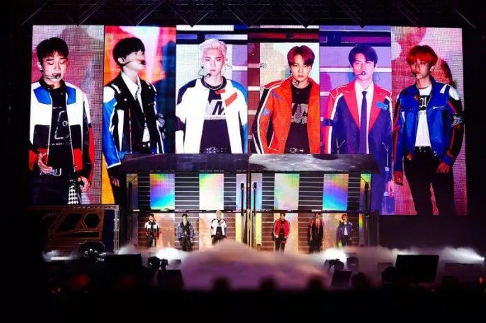 buổi biểu diễn của EXO