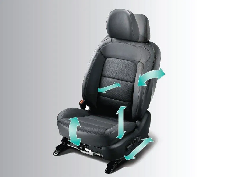 Ghế lái điều khiển điện 10 hướng, có chức năng nhớ vị trí giúp điều chỉnh lại vị trí ghế ngồi mà người lái đã thiết lập trước đó. Hệ thống hỗ trợ thắt lưng điện cho phép bạn điều chỉnh vị trí ngồi thoải mái khi lái xe.