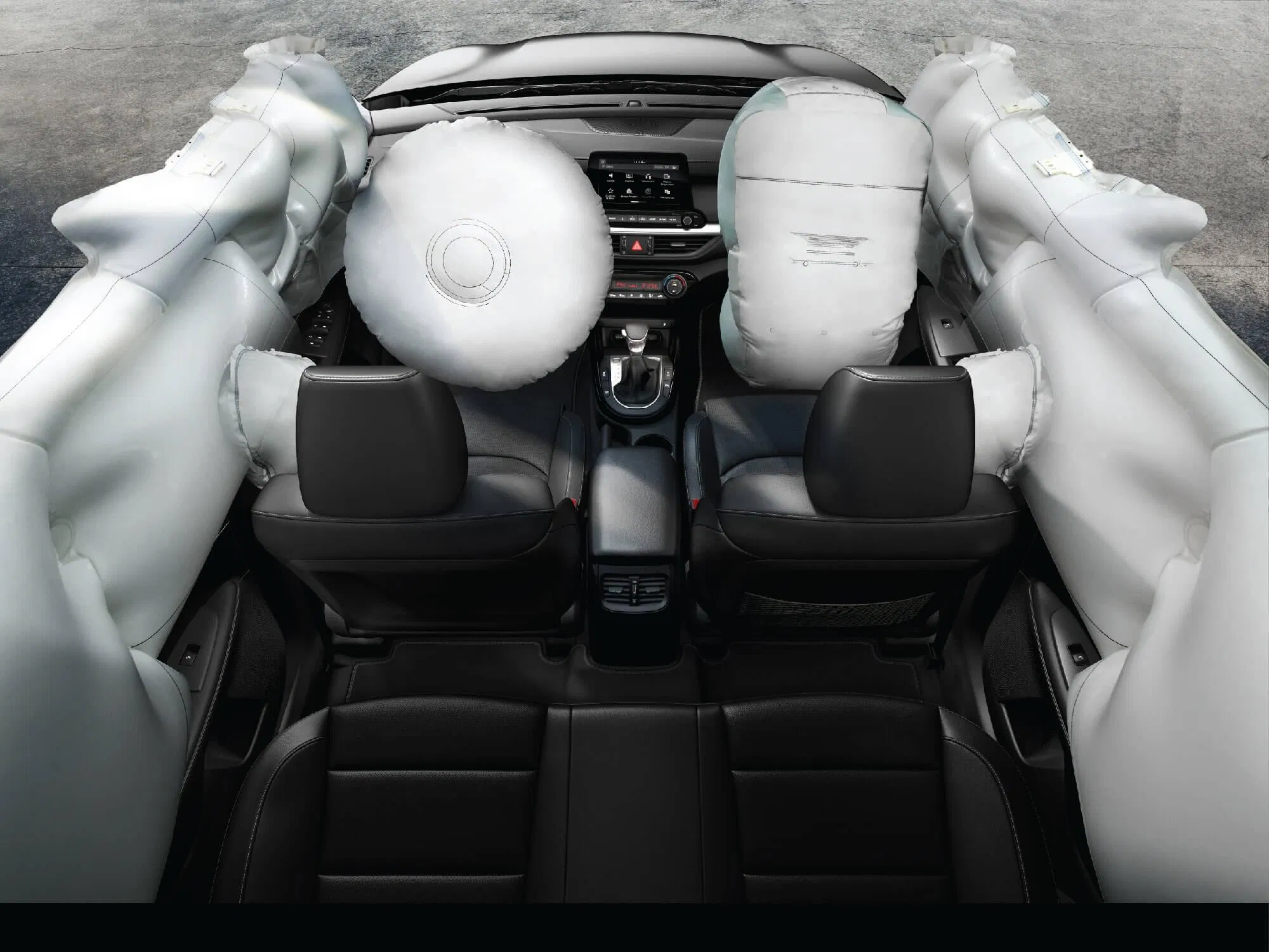 All-New Cerato được trang bị 6 túi khí bao gồm túi khí người lái, túi khí hành khách, 2 túi khí bên hông và 2 túi khí rèm