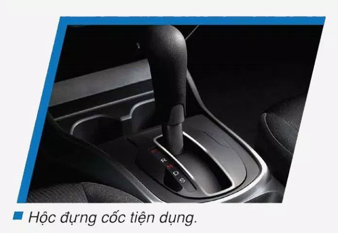 Hộc đựng cốc tiện dụng (ảnh : Honda Vietnam)