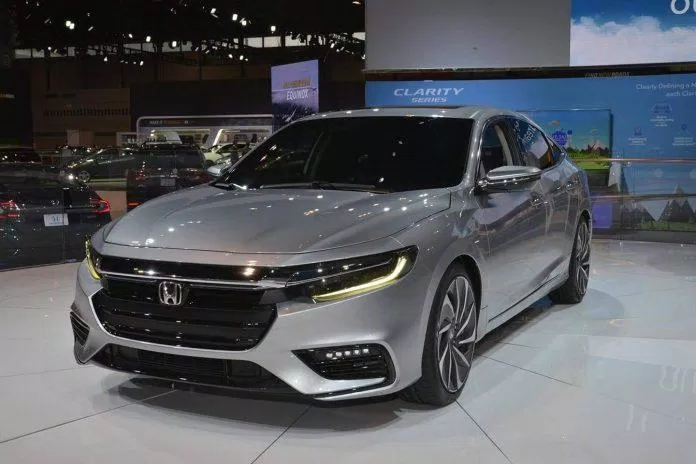 Honda Accord 2019 có có nhiều sự thay đổi diện mạo tạo cho xe có nét sang trọng lẫn sự "hầm hố" trong đó. Honda Accord 2019 có có nhiều sự thay đổi diện mạo tạo cho xe có nét sang trọng lẫn sự "hầm hố" trong đó.