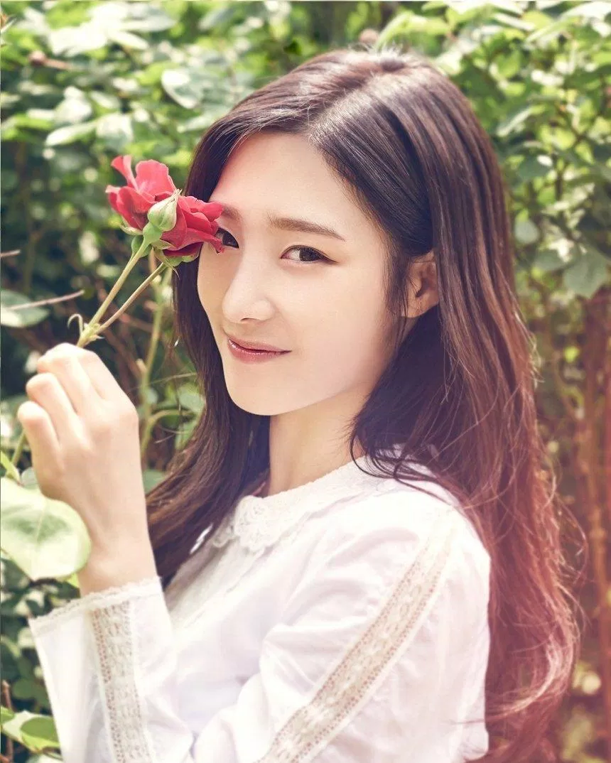 Vẻ đẹp trong sáng của Jung Chaeyeon (ảnh: internet)