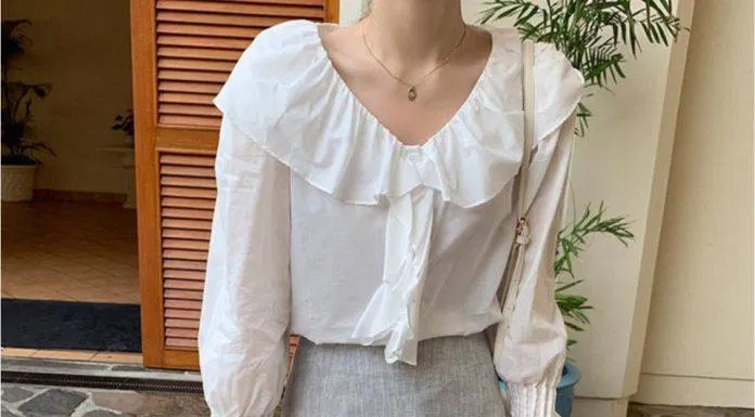 Mẫu áo sơ mi trắng đi học