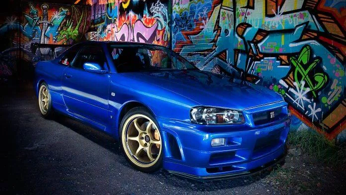 Đôi khi có tiền vẫn không thể mua được Nissan R34 Skyline GT-R đặc biêt là phiên bản Z-Tune. Đôi khi có tiền vẫn không thể mua được Nissan R34 Skyline GT-R đặc biêt là phiên bản Z-Tune.