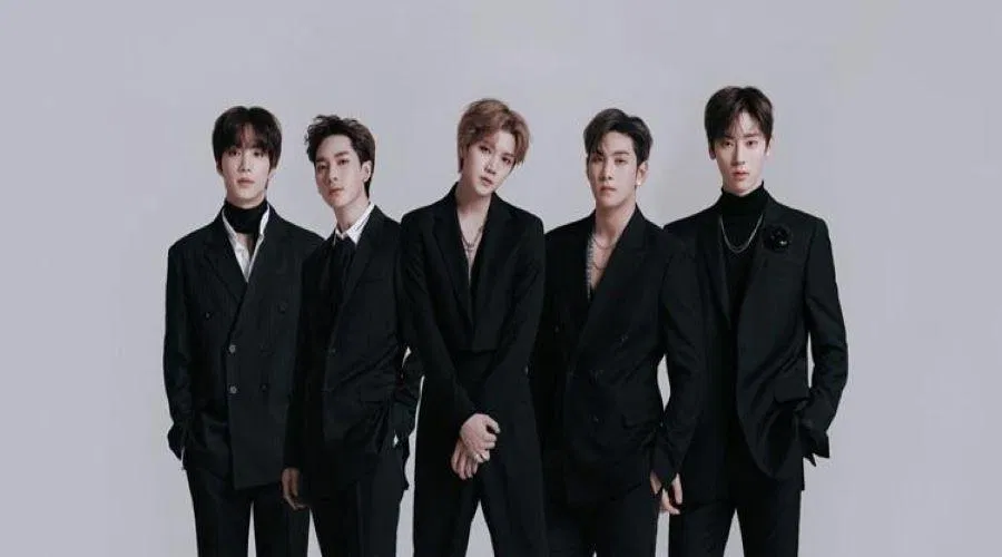 ảnh tĩnh Top 10 tổng doanh số album trên Gaon nửa đầu 2019: BTS cân cả các vị trí còn lại với doanh số cực khủng album của BTS Black Pink BTS BXH KPOP gaon GOT7 IZ*ONE Monsta X NCT 127 NUEST Seventeen Stray kids Twice