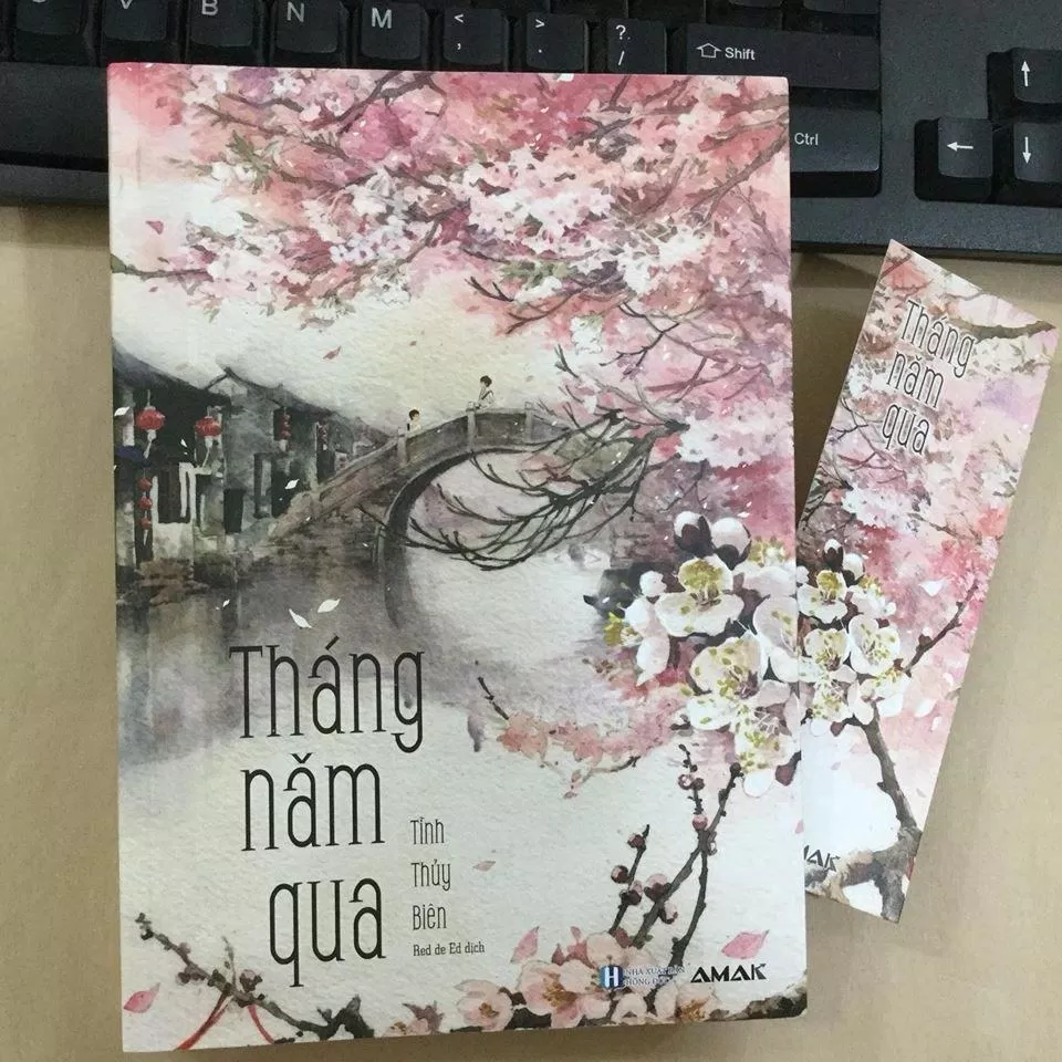 Tháng Năm Qua ( Nguồn: Internet) 