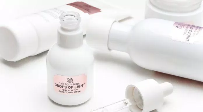 Tinh chất dưỡng sáng da The Body Shop Da Drops Of Light Pure Healthy Brightening Serum