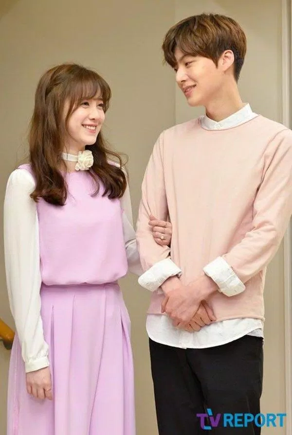ảnh tĩnh Ahn Jae Hyun và Goo Hye Sun ly hôn