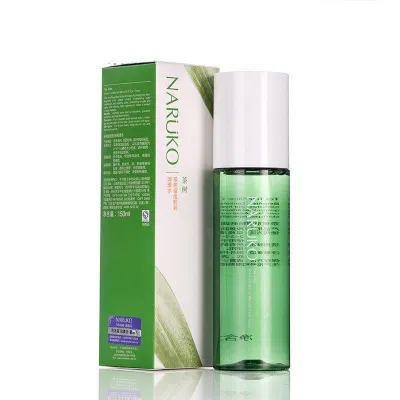 Bao bì của Naruko Tea Tree Toner gồm chai đựng toner và hộp đi kèm (Nguồn: Internet) Bao bì của Naruko Tea Tree Toner gồm chai đựng toner và hộp đi kèm (Nguồn: Internet)
