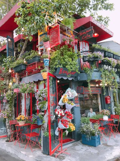 Bonjour Việt Nam - Không gian “sống ảo” triệu like
