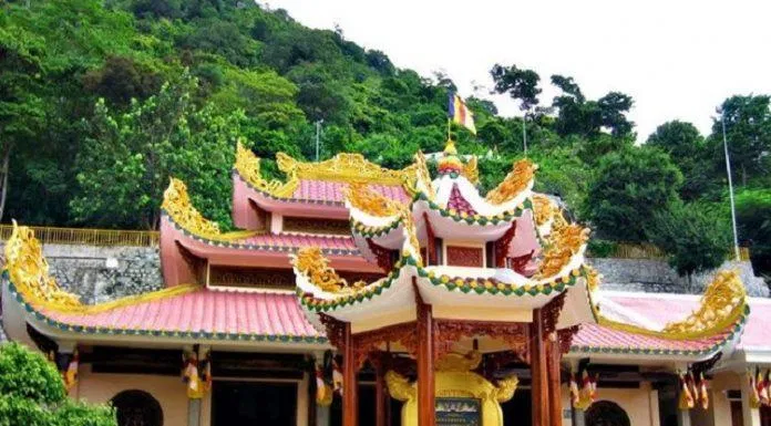 chùa bà đen