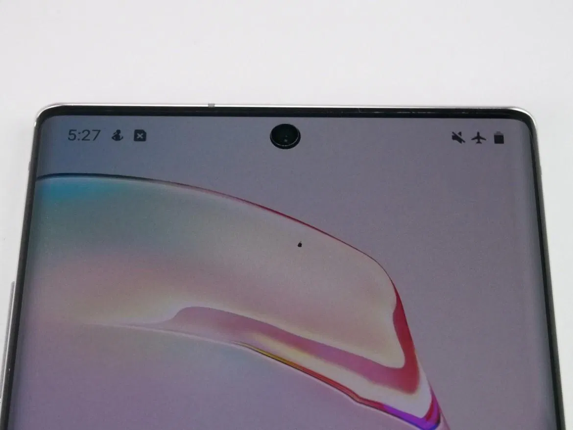 galaxy note 10 Màn hình Galaxy note 10 được đánh giá xuất sắc nhất. Ảnh: internet