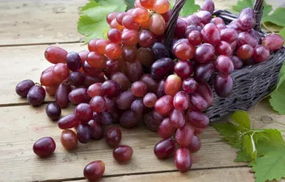 Hãy chăm ăn nho để tăng cường sức khỏe cho gan bạn nhé