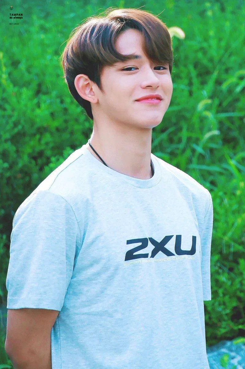 lucas-chang-trai-hom-hinh-cua-nct