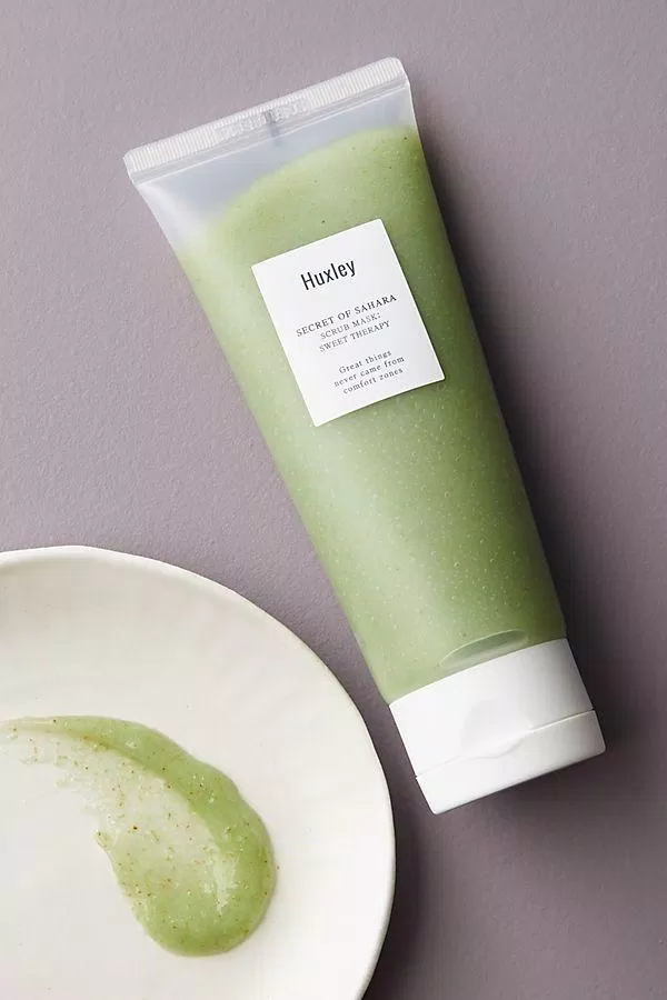 Huxley Scrub Mask với vẻ ngoài hiện đại, đơn giản của màu xanh lá bắt mắt. ( Ảnh: Internet )