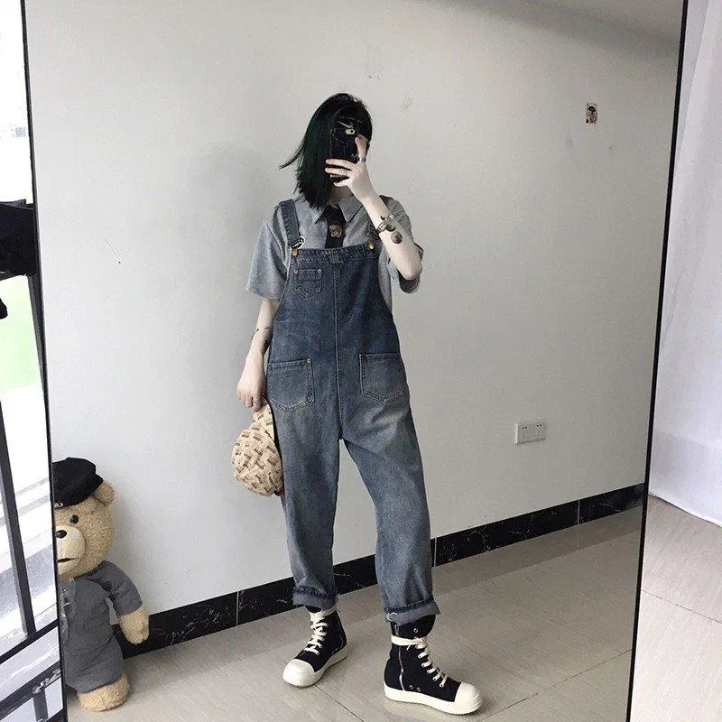 Yếm được mệnh danh là "phù thủy" biến hóa từ một cô nàng bánh bèo dễ thương sang cá tính đó. ( nguồn ảnh: internet ) Yếm được mệnh danh là "phù thủy" biến hóa từ một cô nàng bánh bèo dễ thương sang cá tính đó. ( nguồn ảnh: internet )