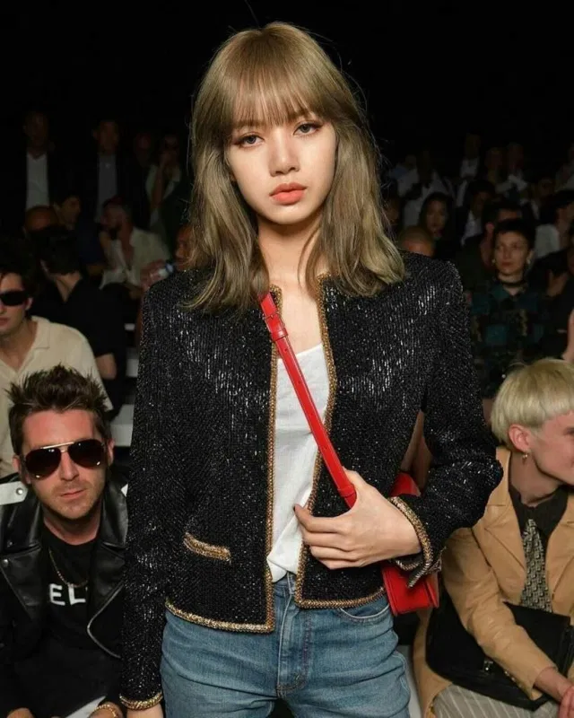 "Nàng thơ" của Celine celine lisa