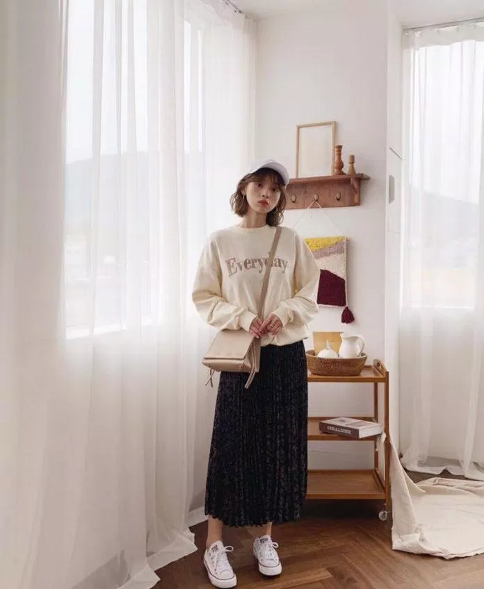 Chân váy xếp ly