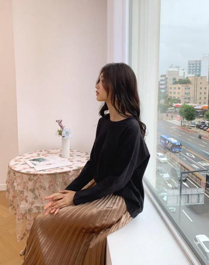 Chân váy xếp ly