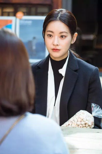 Diễn viên Oh Yeon Seo