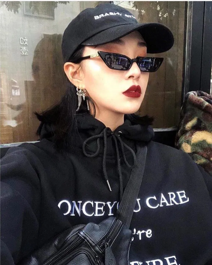 feng fan x feng fan x