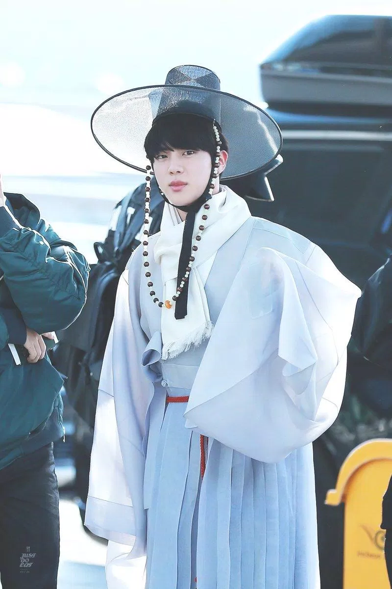 jin-mac-hanbok