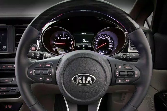 Đồng hồ analog của xe Seltos Đồng hồ analog của xe Seltos