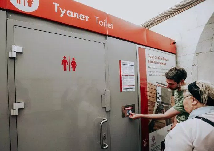 Nhà vệ sinh công cộng ở Nga