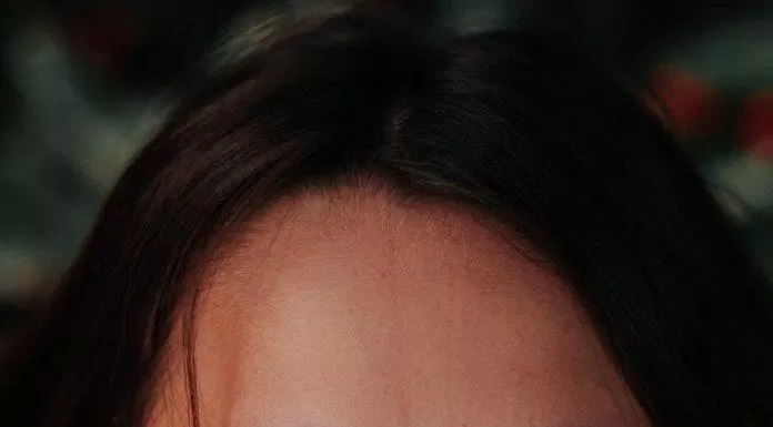 Ảnh minh họa Khuyên mũi