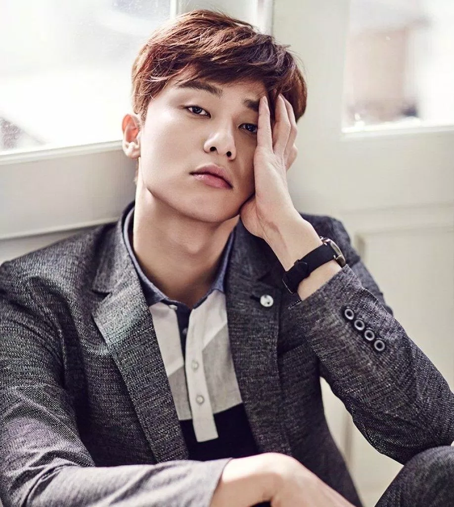 Park Seo Joon sở hữu kênh Youtube đáng xem. (Nguồn: Internet)